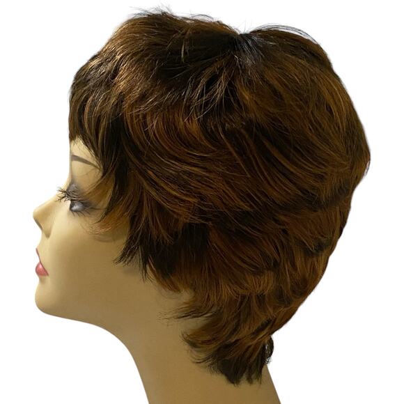 CARRIE Everyday Razor Boy Cut Pixie Wig P4/27/30 Brown Blonde Synthetic NWT a862 - Picture 7 of 15